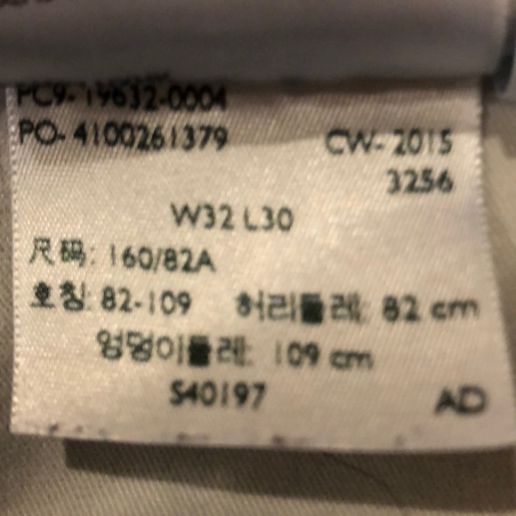 Women’s Levi Strauss Stonewashed Light Blue Jeans - Picture 6 of 6